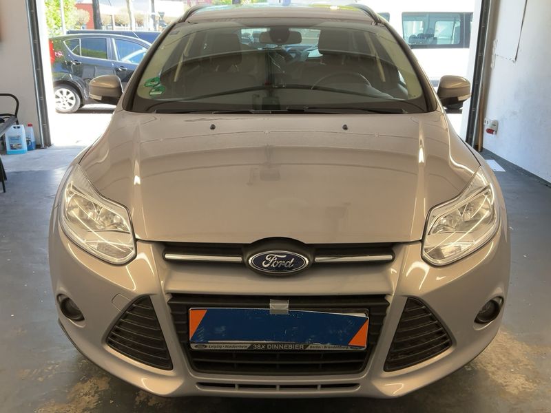 Ford Focus 1.6 Ti-VCT SYNC Edition 2014 – снимка 14