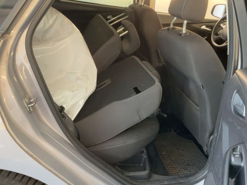Ford Focus 1.6 Ti-VCT SYNC Edition 2014 – снимка 20