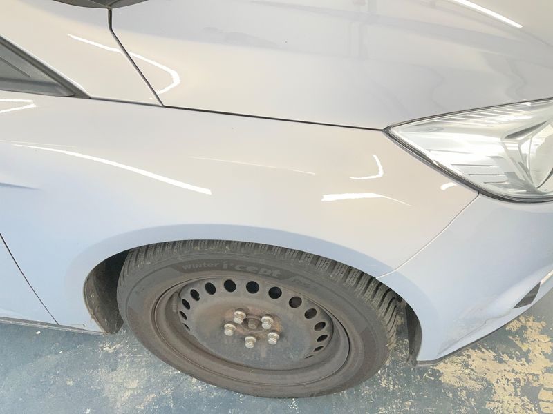 Ford Focus 1.6 Ti-VCT SYNC Edition 2014 – снимка 22