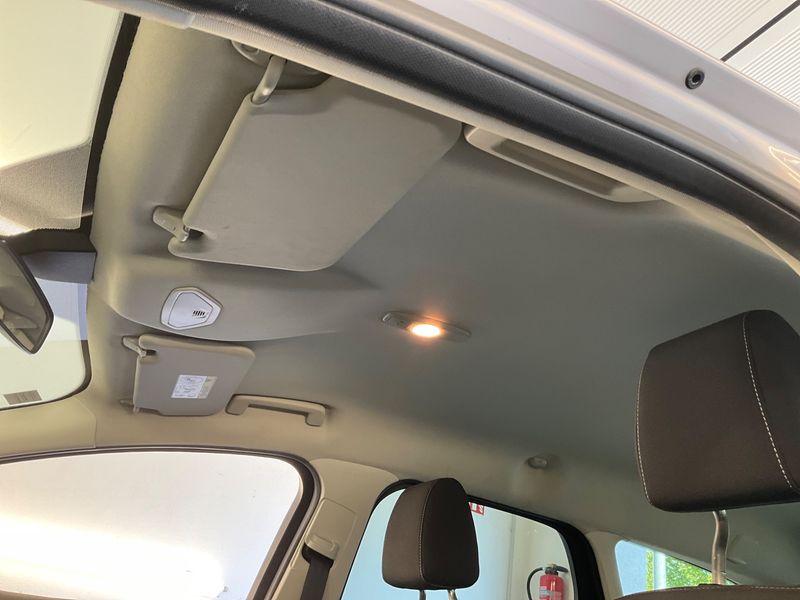 Ford Focus 1.6 Ti-VCT SYNC Edition 2014 – снимка 41