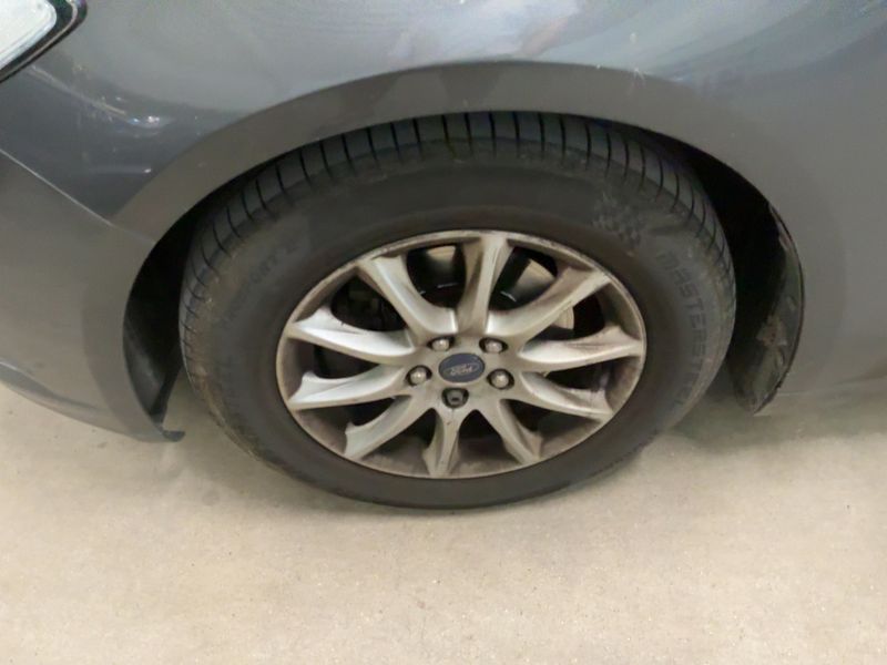 Ford Mondeo 1.6 TDCi Titanium 2015 – снимка 17