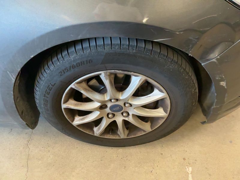 Ford Mondeo 1.6 TDCi Titanium 2015 – снимка 20