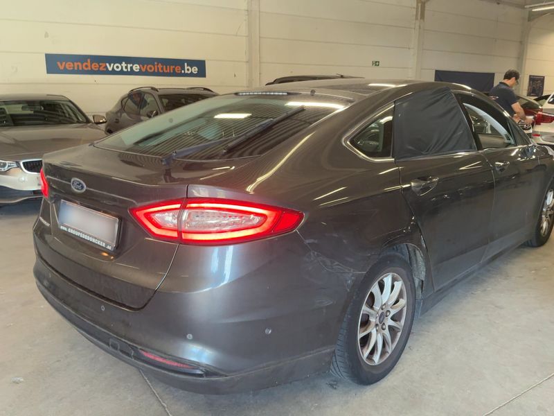 Ford Mondeo 1.6 TDCi Titanium 2015 – снимка на щета