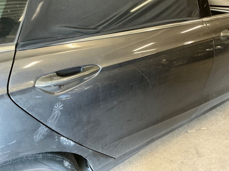 Ford Mondeo 1.6 TDCi Titanium 2015 – снимка на щета