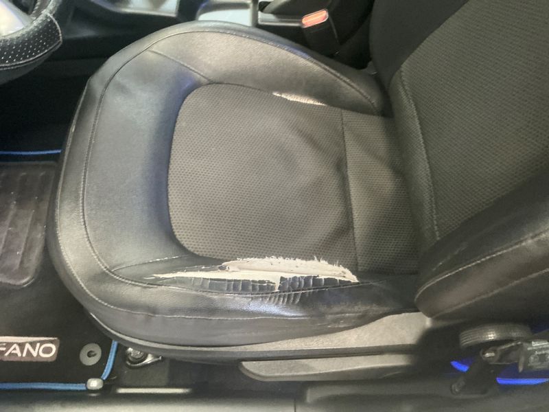 Hyundai ix35 1.7 CRDi XPossible 2WD 2015 – снимка 22