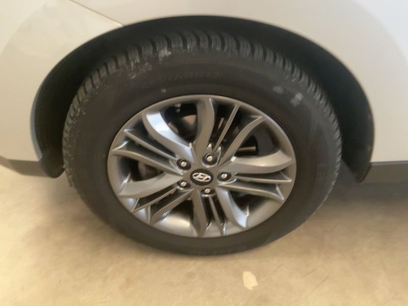 Hyundai ix35 1.7 CRDi XPossible 2WD 2015 – снимка 3