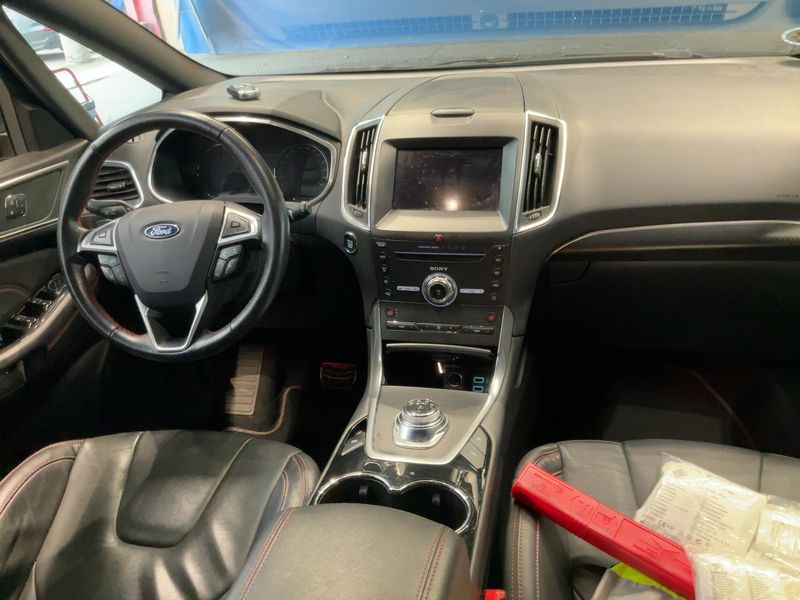 Ford S-Max 2.0 TDCi EcoBlue ST-Line 2018 – снимка 17