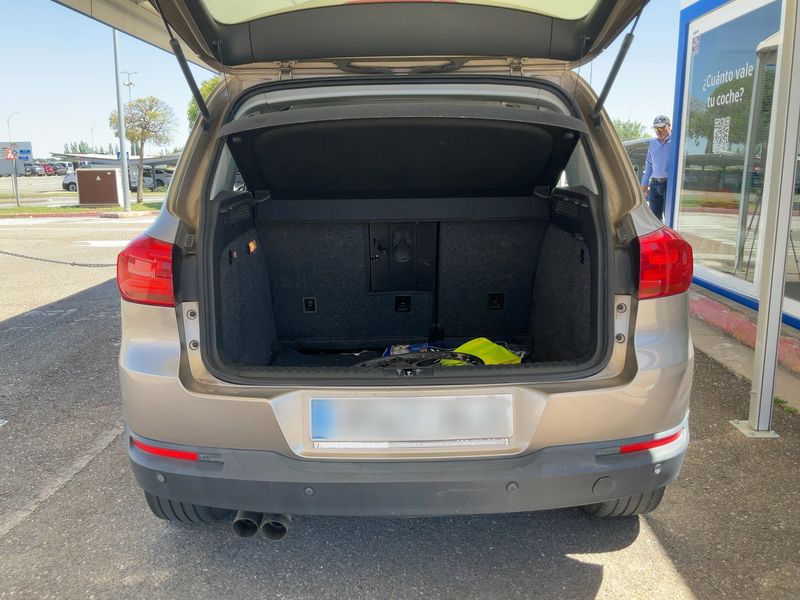 Volkswagen Tiguan 2.0 TDI T1 BlueMotion Tech 2012 – снимка 15