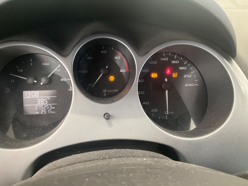 Seat Altea XL 1.9 TDI Stylance Style 2009 – снимка 4