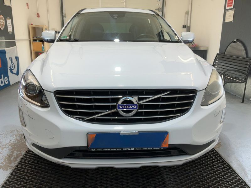 Volvo XC60 2.0 D3 Summum 2WD 2017 – снимка 14