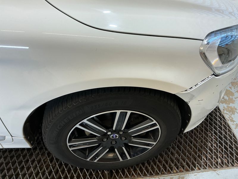 Volvo XC60 2.0 D3 Summum 2WD 2017 – снимка 21