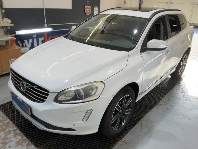 Volvo XC60 2.0 D3 Summum 2WD 2017 – снимка 1