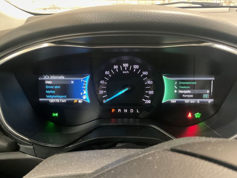 Ford Mondeo 2.0 Hybrid ST-Line Business 2021 – снимка 18