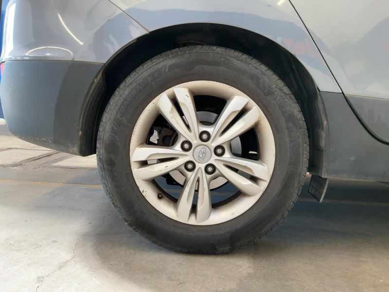 Hyundai ix35 2.0 CRDi Premium AWD 2012 – снимка 9