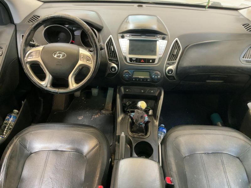 Hyundai ix35 2.0 CRDi Premium AWD 2012 – снимка 17