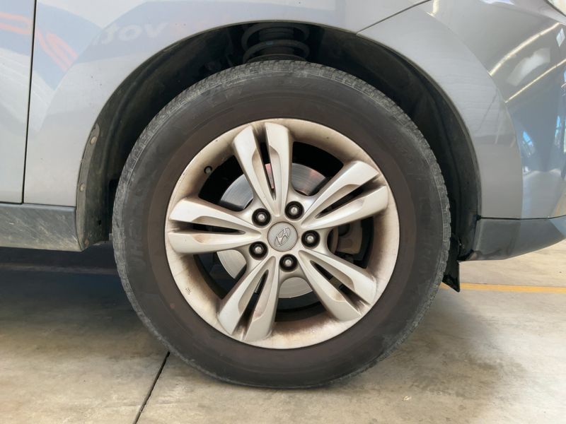 Hyundai ix35 2.0 CRDi Premium AWD 2012 – снимка 11