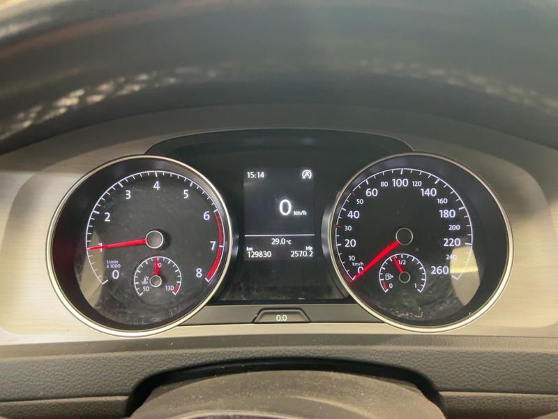 Volkswagen Golf VII 1.2 TSI Comfortline BlueMotion Tech 2014 – снимка 19