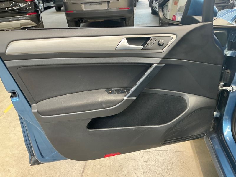 Volkswagen Golf VII 1.2 TSI Comfortline BlueMotion Tech 2014 – снимка 28