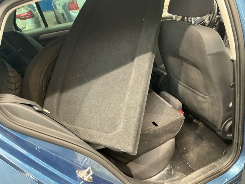 Volkswagen Golf VII 1.2 TSI Comfortline BlueMotion Tech 2014 – снимка 34