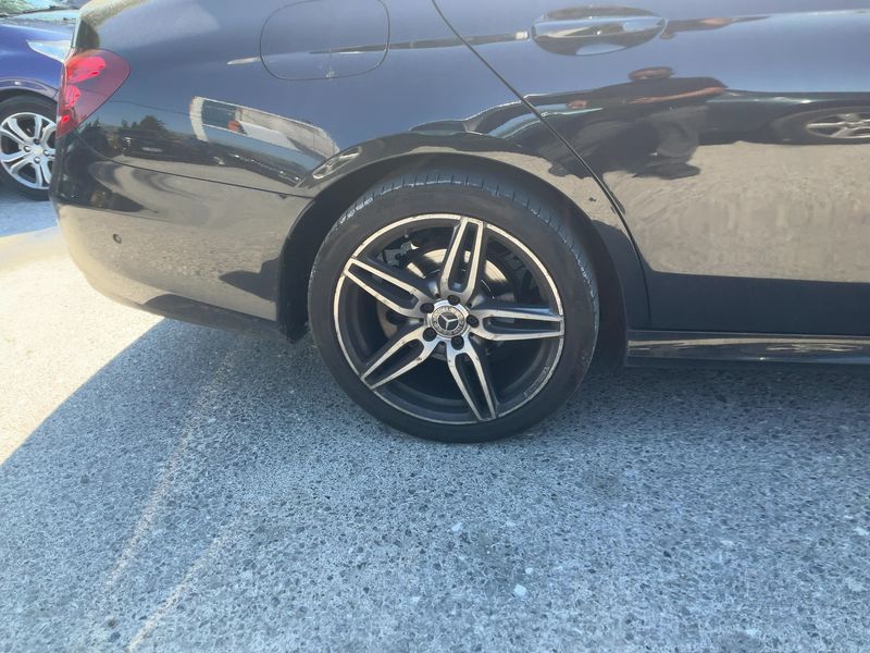 Mercedes-Benz E-Klasse E 220 d AMG Line 2019 – снимка 9