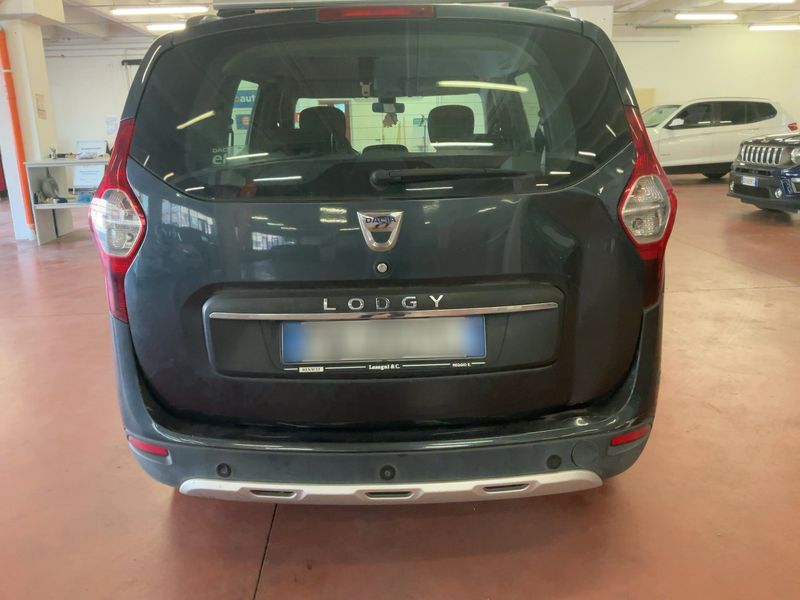 Dacia Lodgy 1.5 Blue dCi SL Xplore 2019 – снимка на щета