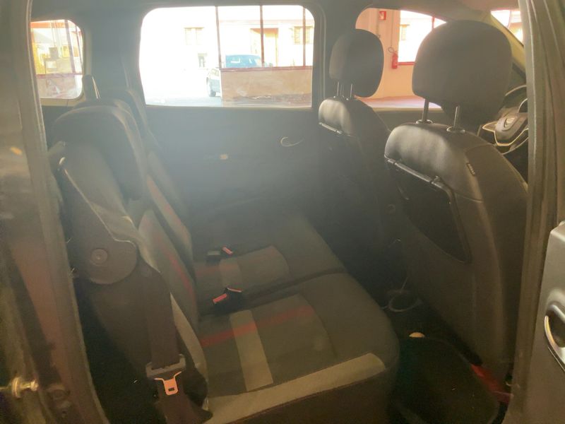 Dacia Lodgy 1.5 Blue dCi SL Xplore 2019 – снимка 14