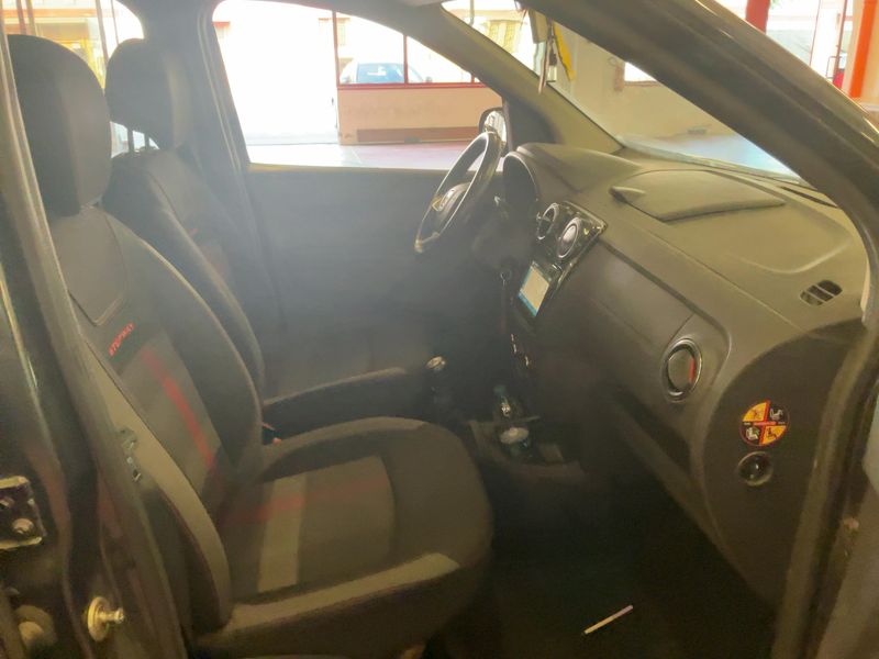 Dacia Lodgy 1.5 Blue dCi SL Xplore 2019 – снимка 11