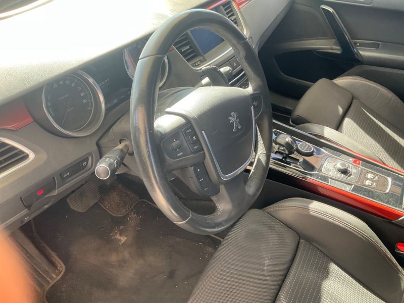 Peugeot 508 2.0 HDi Hybrid4 RXH 2014 – снимка 30