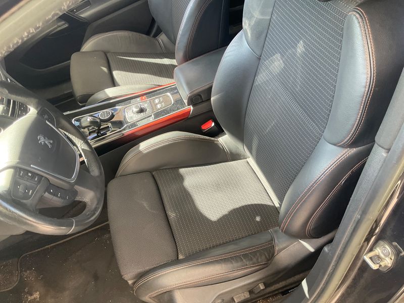 Peugeot 508 2.0 HDi Hybrid4 RXH 2014 – снимка 29