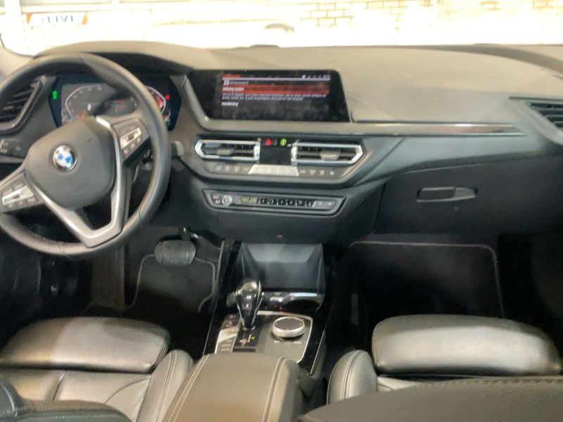 BMW 2er 218i Gran Coupe Sport Line 2021 – снимка 18