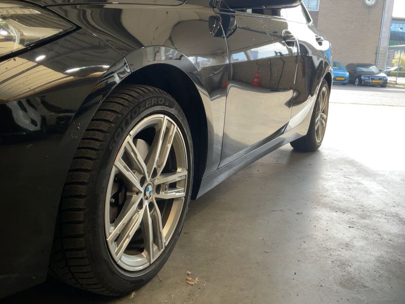 BMW 2er 218i Gran Coupe Sport Line 2021 – снимка 2
