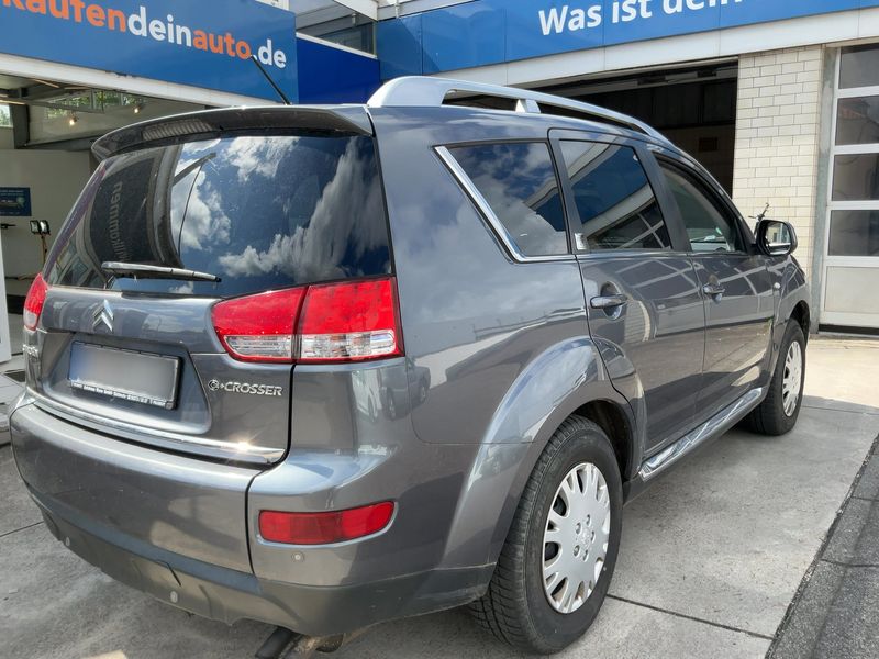 Citroen C-Crosser 2.2 HDi Exclusive 2009 – снимка 8