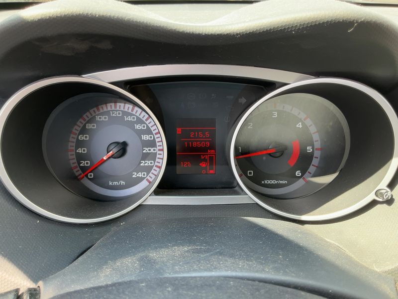 Citroen C-Crosser 2.2 HDi Exclusive 2009 – снимка 19