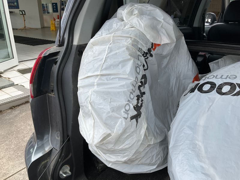 Citroen C-Crosser 2.2 HDi Exclusive 2009 – снимка 37