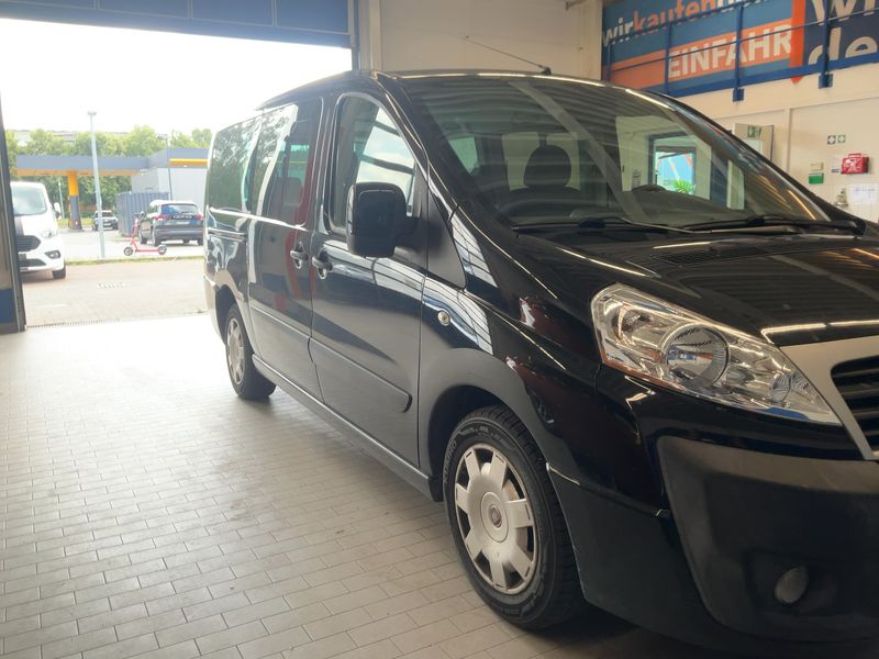 Fiat Scudo 2.0 JTDM Panorama Family L2H1 130 Multijet 2014 – снимка 12