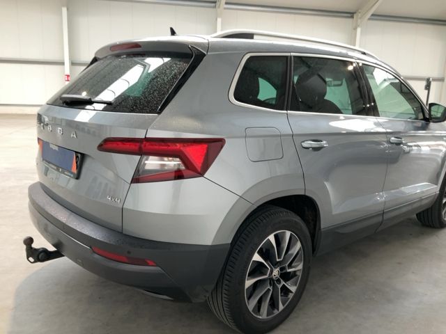 Skoda Karoq 2.0 TDI Drive 125 4x4 2021 – снимка 8