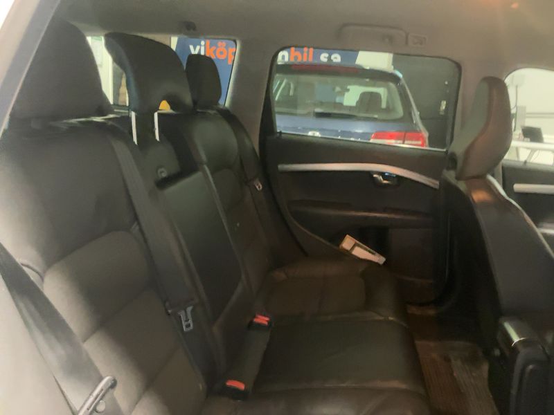Volvo V70 2.0 D3 Momentum 2015 – снимка 21