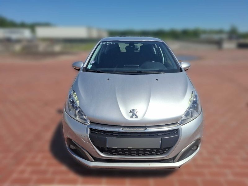Peugeot 208 1.2 PureTech Allure 2018 – снимка 7