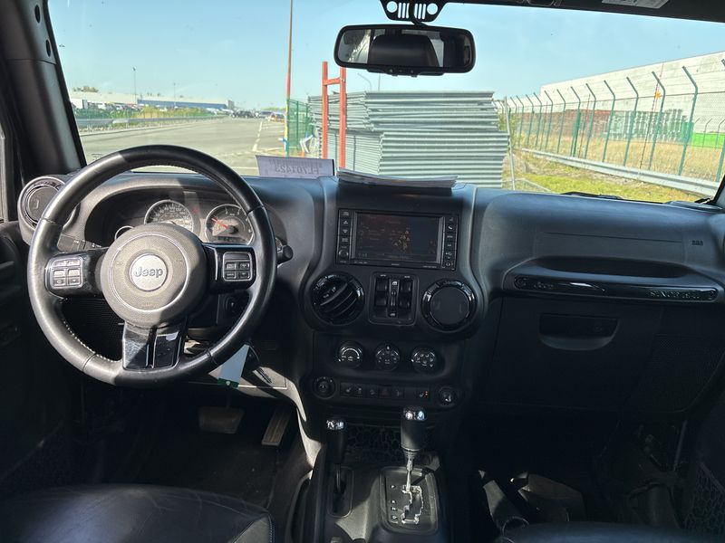 Jeep Wrangler Unlimited 2.8 CRD Sahara 2016 – снимка 11
