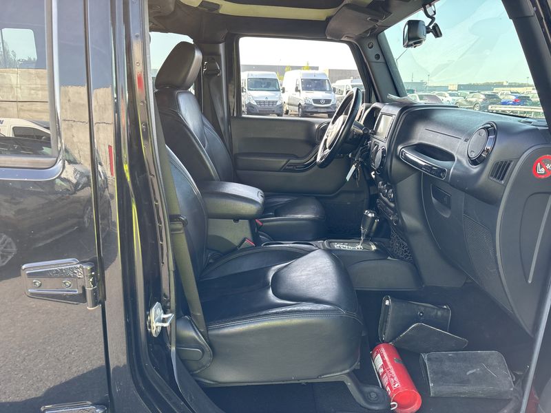 Jeep Wrangler Unlimited 2.8 CRD Sahara 2016 – снимка 10