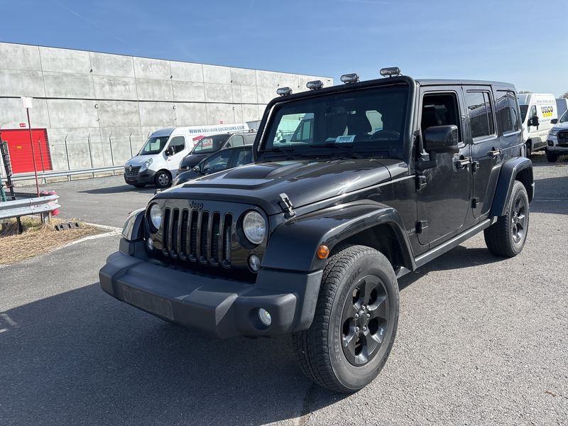 Jeep Wrangler Unlimited 2.8 CRD Sahara 2016 – снимка 2