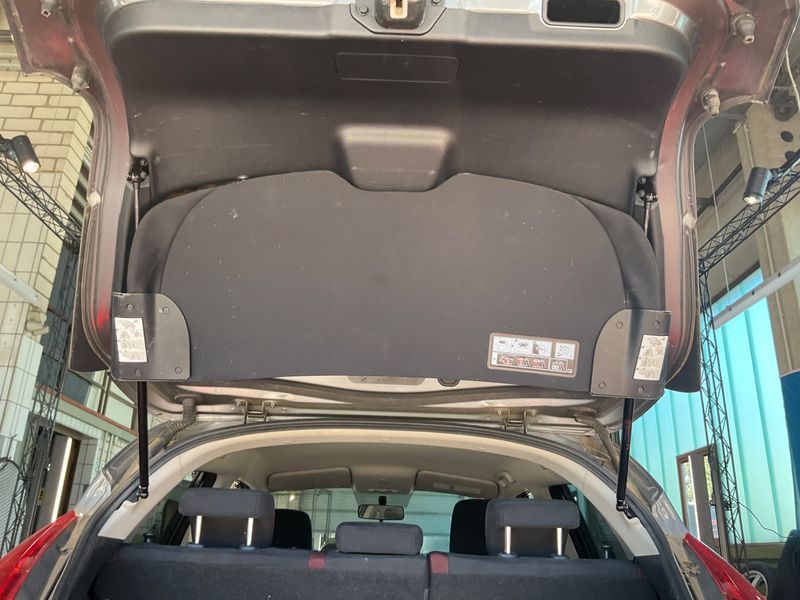 Nissan Juke 1.6 Acenta 2012 – снимка 40