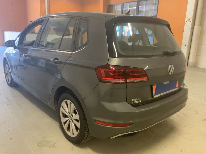 Volkswagen Golf VII Sportsvan 1.0 TSI Comfortline 2020 – снимка 6