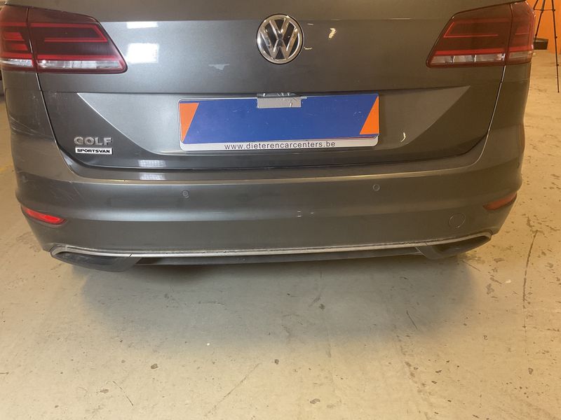 Volkswagen Golf VII Sportsvan 1.0 TSI Comfortline 2020 – снимка 32