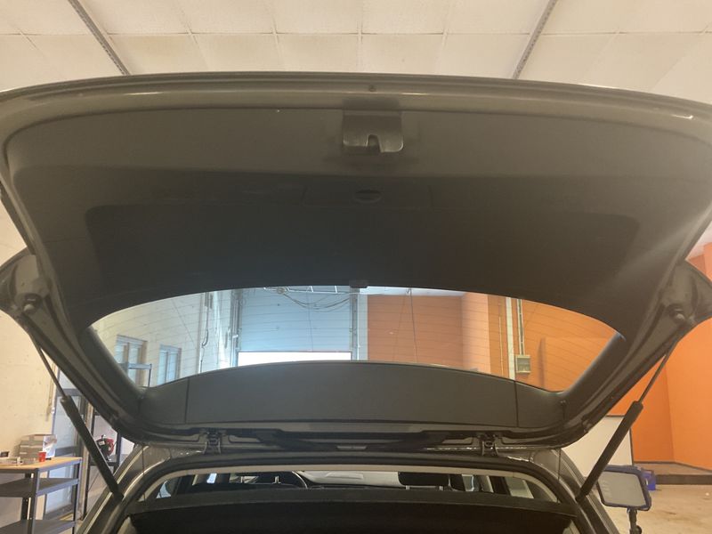 Volkswagen Golf VII Sportsvan 1.0 TSI Comfortline 2020 – снимка 27