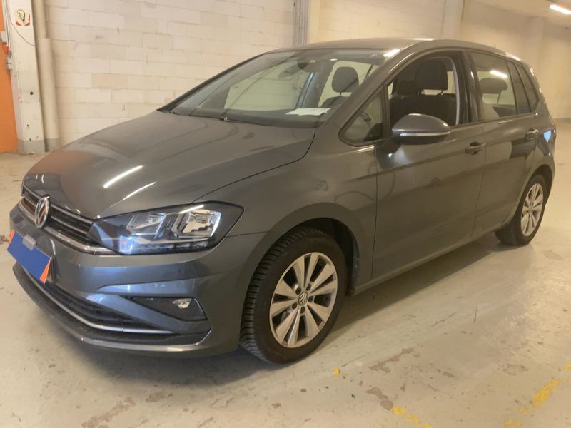 Volkswagen Golf VII Sportsvan 1.0 TSI Comfortline 2020 – снимка 2