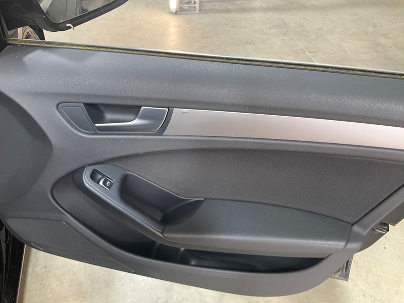 Audi A4 2.0 TDI Attraction 2013 – снимка 23