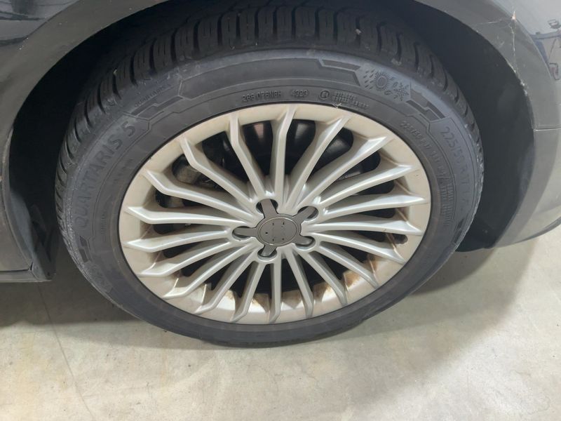Audi A4 2.0 TDI Attraction 2013 – снимка 11
