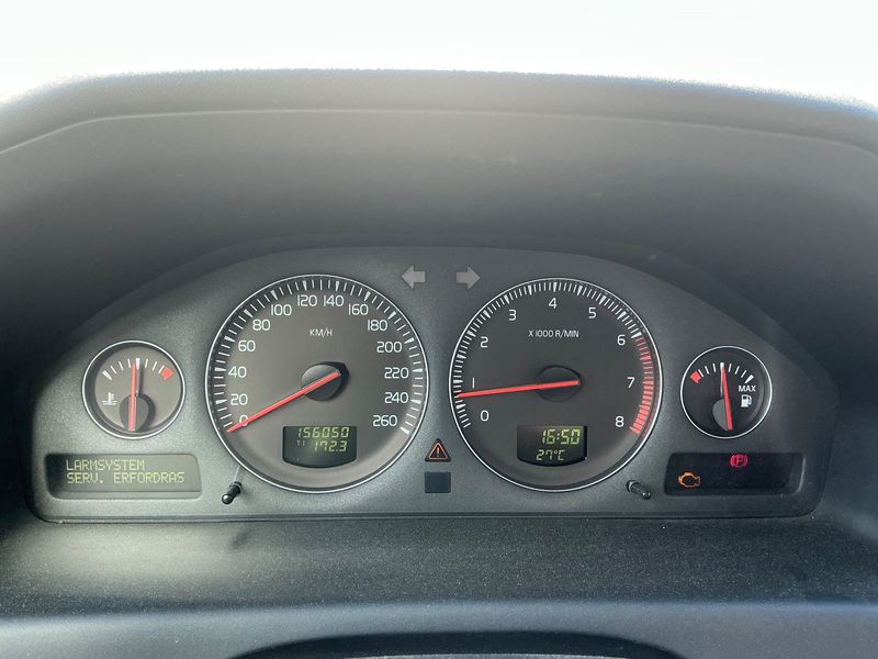 Volvo V70 2.4 Kinetic 2006 – снимка 19