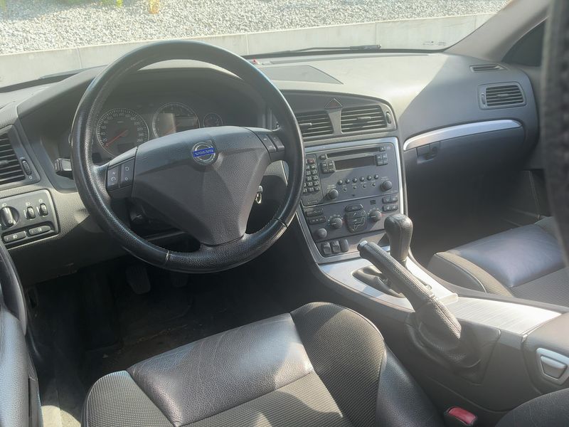 Volvo V70 2.4 Kinetic 2006 – снимка 18